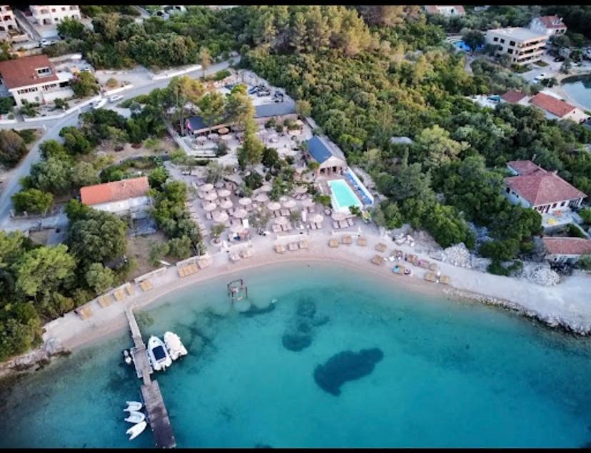 Apartmani Luka Zrnovo Dış mekan fotoğraf