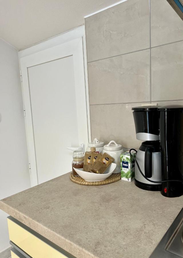 Apartmani Luka Zrnovo Dış mekan fotoğraf